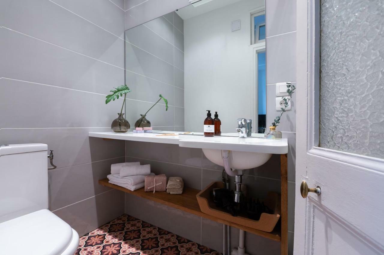 Artisan Lofts Courtyard Opera Apartment Paris Bagian luar foto